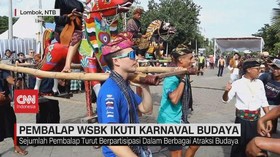 VIDEO: Pembalap WSBK Ikuti Karnaval Budaya