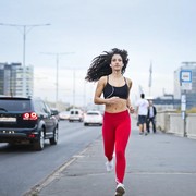Masih Malu Jogging di Tempat Umum? 5 Cara Ini Bikin Beauties Lebih Percaya Diri