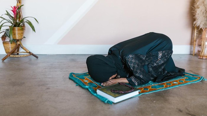 Simak Tata Cara, Niat, Hukum dan Waktu Pelaksanaan Shalat Gerhana Bulan