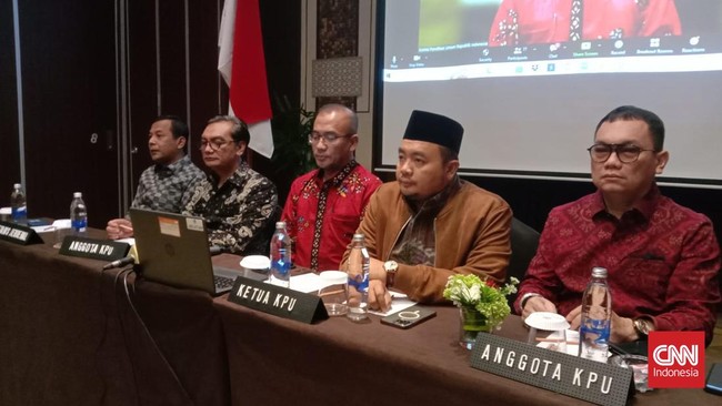 KPU menyatakan akan tetap menjalankan tahapan Pemilu 2024 sesuai jadwal sebagaimana telah diatur dalam PKPU. Upaya hukum banding akan dilakukan.