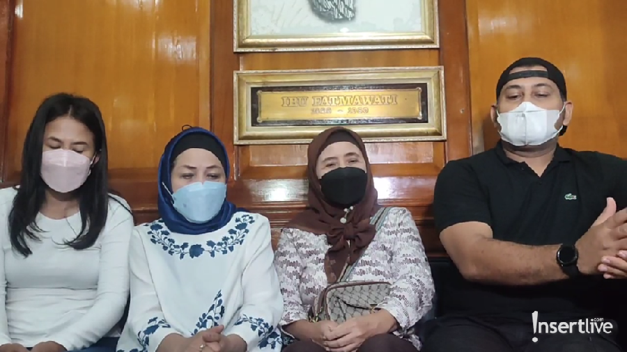 Para Pemain Bajaj Bajuri
