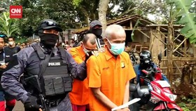VIDEO: Polisi Temukan Fakta Baru Saat Rekonstruksi Kasus Wowon cs