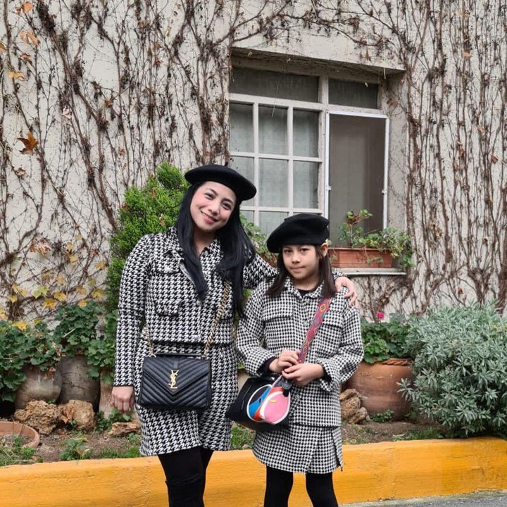 <p>Menikah dengan pria asal Turki, Siti KDI melahirkan seorang anak perempuan pada 2013, Bunda. Gadis cantik dengan darah blasteran ini diberi nama Elif Kayla Perk. (Foto Instagram: siti_perk) <br /><br /><br /></p>