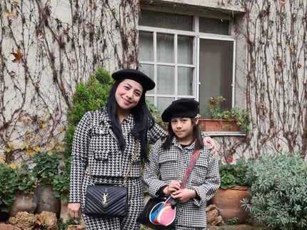 7 Potret Terbaru Elif Anak Siti KDI yang Sempat Dibully Saat Sekolah di Turki