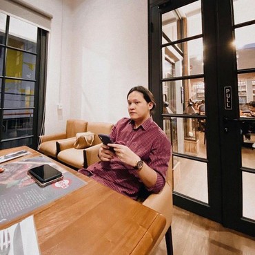 Menantu Kesayangan, 7 Potret Aslan Andy Suami Ningrat Adik Indah Permatasari