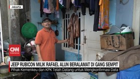 VIDEO:Jeep Rubicon Milik Rafael Trisambodo Beralamat di Gang Sempit