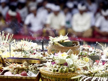 Bacaan Doa dengan Terjemahan & Ucapan Hari Nyepi 2023