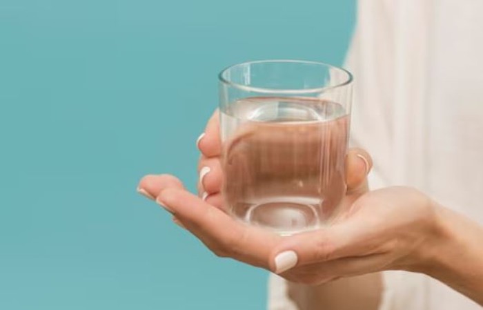 Ada beberapa rekomendasi minuman yang disarankan saat sahur agar tak mudah haus, yaitu air putih, susu, hingga yogurt.