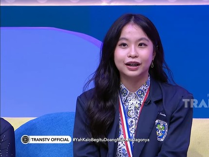 Bikin Bangga, Nathania Siswa SMAN Surabaya Juara Pertama Kompetisi Sains Dunia