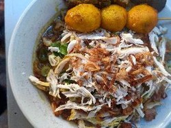 Pagi-Pagi Enaknya Sarapan Bubur Ayam di 5 Tempat Ini