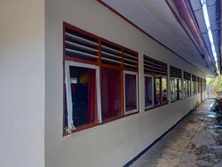 Maling Gondol 2 Laptop dan 1 Proyektor dari SDN 1 Penyaringan