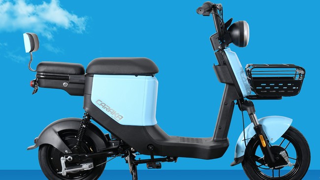 Desain sepeda listrik bisa mirip motor listrik yang kadang bikin bingung di jalan raya.
