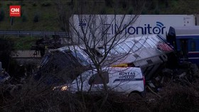 VIDEO: Korban Tewas Kecelakaan Kereta di Yunani Capai 57 Orang