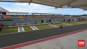 Hari Pertama Latihan Bebas WSBK Mandalika 2023 Cuaca Cerah