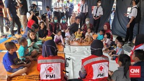 Ratusan Warga Plumpang Masih Bertahan di Pengungsian