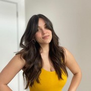 Kisah Sedih Fenella Fox: Selebgram yang Kecanduan Main Ponsel, Kini Hanya Bisa Terduduk di Kursi Roda!