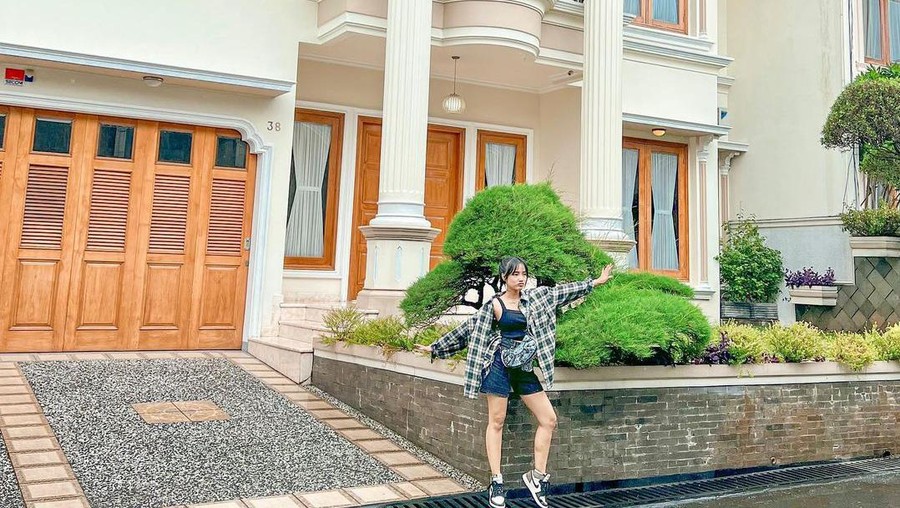 rumah baru Fuji.