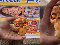 Gokil! Pizza Bentuk Tengkorak Ini Viral dan Tren di India