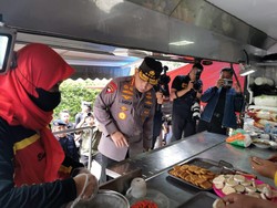 Kapolri Pastikan 1.300 Pengungsi Kebakaran Depo Plumpang Tertangani Baik
