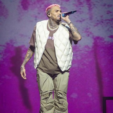Lirik Lagu Freaky Friday - Lil Dicky feat. Chris Brown