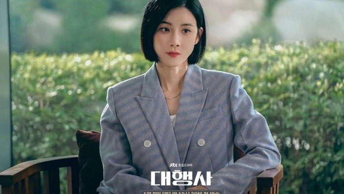 Tampil Tangguh dan Berkelas, Deretan Aktris Korea di Drakor Populer Ini Sukses Pancarkan Vibes 'Girl Boss'