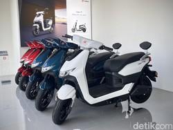 Daftar Harga dan Merek Motor Listrik yang Dapat Subsidi Rp 7 Juta, Tertarik?