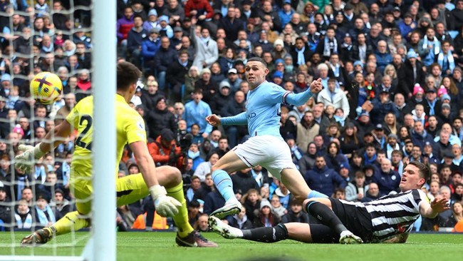 Manchester City menang 2-0 atas Newcastle United pada pekan ke-26 Liga Inggris di Stadion Etihad, Sabtu (4/3).