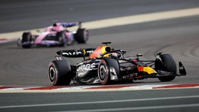 img-title Hasil F1 GP Bahrain 2023: Verstappen Menang, Alonso Ke-3