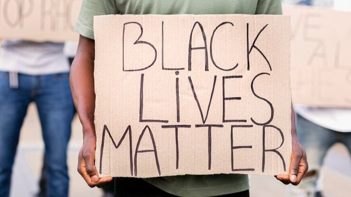 Mengenal racial gaslighting