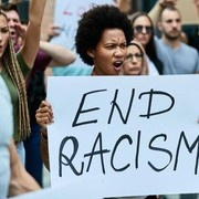 4 Hal yang Perlu Kamu Ketahui Tentang Racial Gaslighting, Manipulasi dengan Tujuan Rasisme