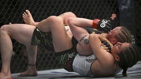 Hasil UFC 285: Kejutan, Shevchenko Kalah dari Alexa Grasso