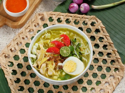 5 Resep Soto Ayam Santan, Hidangan Lezat Berkuah Asli Indonesia