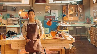 img-title 7 Potret Rumah Mewah Ariel NOAH, Ada Ruangan Khusus Untuk Koleksi Gundam