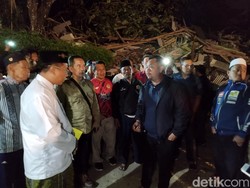 Gresik Diterjang Banjir-Longsor, Gus Yani Ingatkan Siaga Cuaca Ekstrem