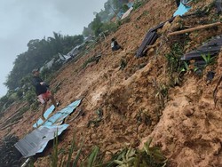 50 Warga Hilang Akibat Bencana Longsor di Pulau Serasan Natuna