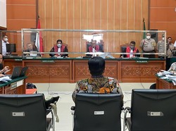 Ahli di Sidang Teddy Jelaskan Undercover Buy Tak Boleh Pakai Sabu Sitaan