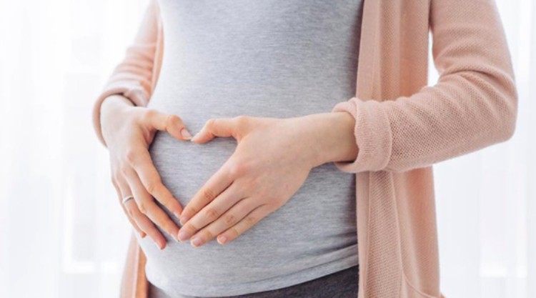 Apakah Janin Bisa Merasa Sakit di Dalam Kandungan? Simak Faktanya Saat menjalani kehamilan, mungkin Bunda penasaran, apakah janin bisa merasakan sakit di dalam kandungan? Cari tahu faktanya di sini yuk Bunda.