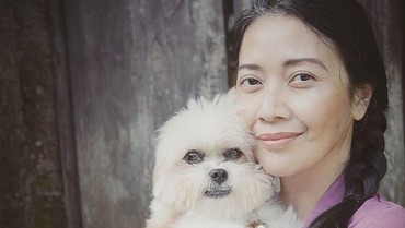 img-title 7 Potret Hon Istri Indra Lesmana Ibu Sambung Eva Celia yang Jarang Tersorot