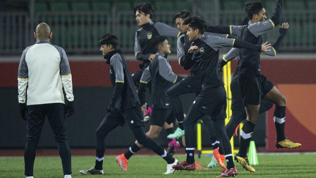 Timnas Indonesia U-20 batal ke Belanda dan bakal menjalani pemusatan latihan (TC) di Korea Selatan dalam persiapan menuju Piala Dunia U-20 2023.