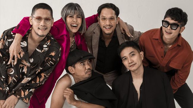 Berikut jadwal manggung Maliq & D'Essentials dan Sore di Freedom Fest yang digelar gratis di Jakarta International Velodrome 19 Agustus. 