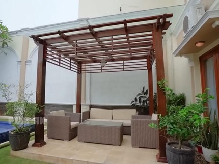 7 Potret Rumah Mewah Fuji Adik Ipar Vanessa Angel, Harga Rp13,5 M Dibeli di Usia 20 Th
