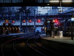 Pakai Kapak, Perkelahian di Kereta Prancis Lukai 4 Orang