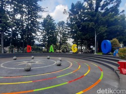 Sejuk dan Syahdu di Taman Cikapayang Bandung