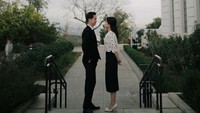 <p>Menjelang pernikahan yang sebentar lagi diadakan, Valencia Tanoesoedibjo dan Kevin Sanjaya sudah melakukan sesi foto <em>prewedding,</em> Bunda. (Foto: Instagram @valenciatanoe @kevin_sanjaya @leencarleen)</p>