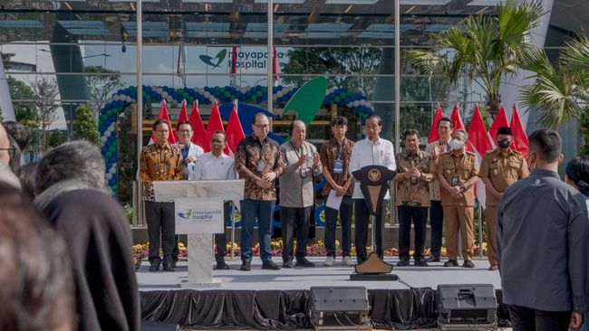 Presiden Jokowi meresmikan Mayapada Hospital Bandung, rumah sakit pertama mendapatkan sertifikasi dari Greenship dan EDGE tertinggi.