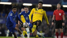 Madrid Kian Dekat Rekrut Bellingham, Man City Gigit Jari