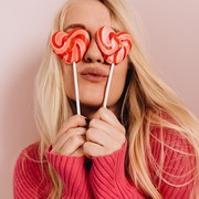 Stop Oversharing! Ini 6 Cara Membatasi Obrolan Tentang Kehidupan Pribadi