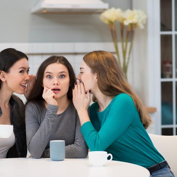 4 Kalimat yang Terkesan Positif Tapi Aslinya Merendahkan Orang Lain, Duh!