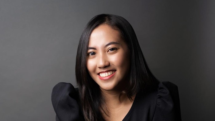 Irawati Puteri, Mantan SPG yang Diterima Kuliah di Stanford