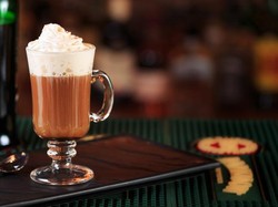 Mengenal Irish Coffee, Kopi ala Irlandia dengan Tambahan Wiski